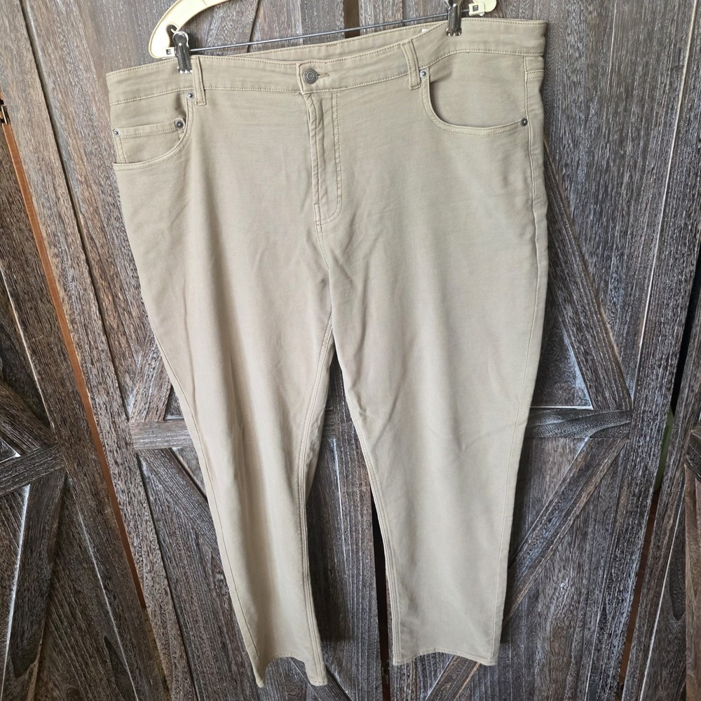 32 Cool Pants Men's Size 42 Beige Sweatpant Jean Comfort Knit Straight Leg